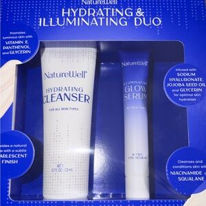 Hydrating & Illuminating Duo - Cleanser and Serum Set